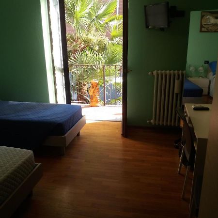 I Pini B&B 카르타니토 외부 사진